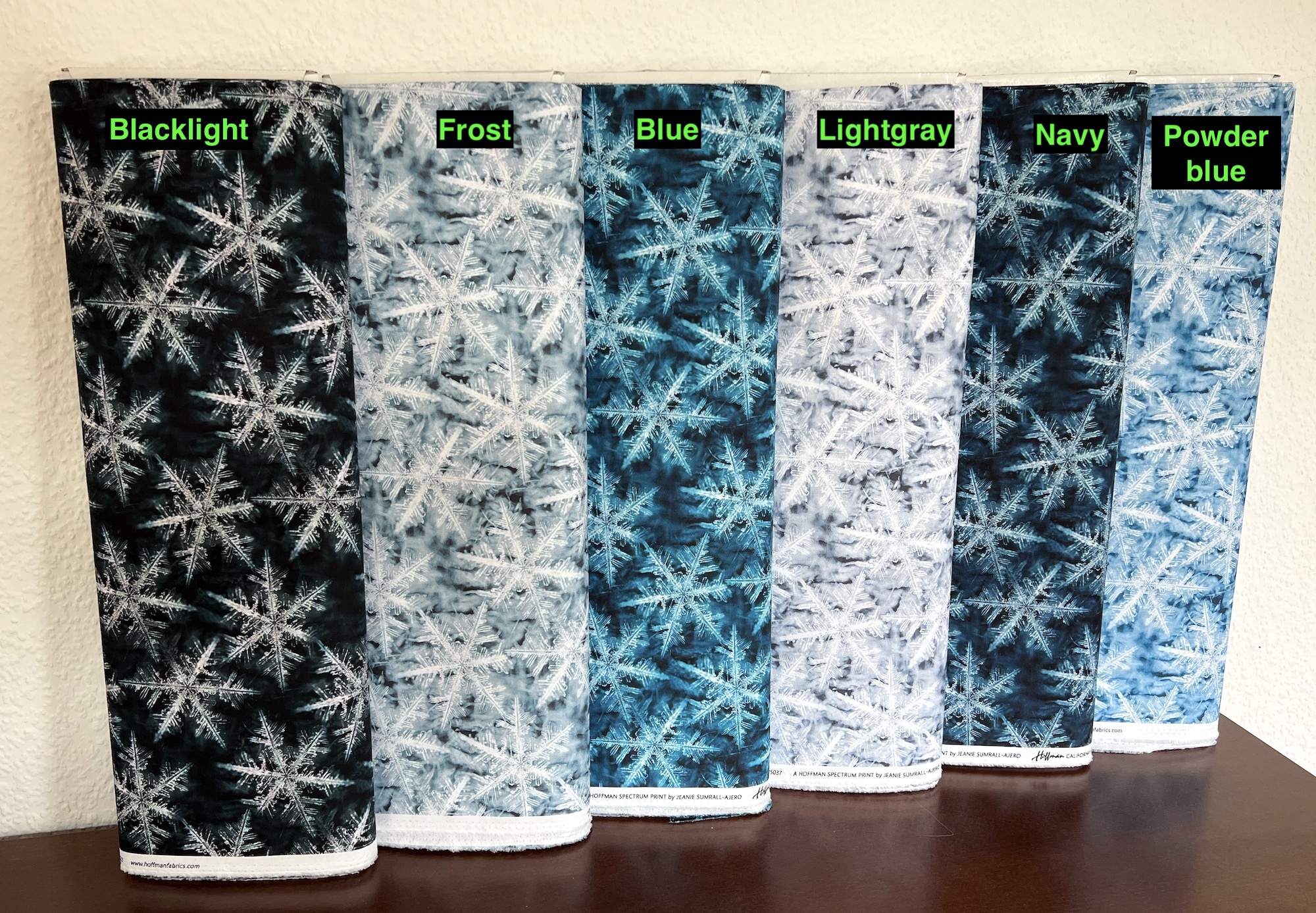 Schneekristalle blacklight  - 1 Stück = 2,60 Meter